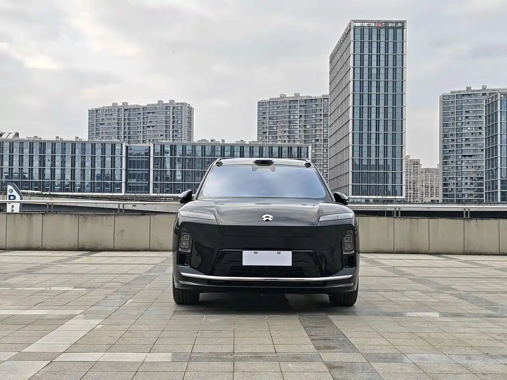 NIO ES8 2026 мест Executive Luxury