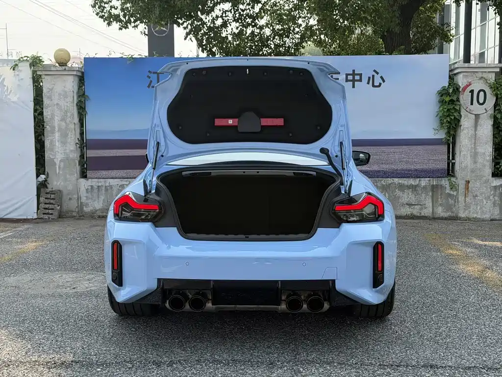 BMW M2 2024 M2