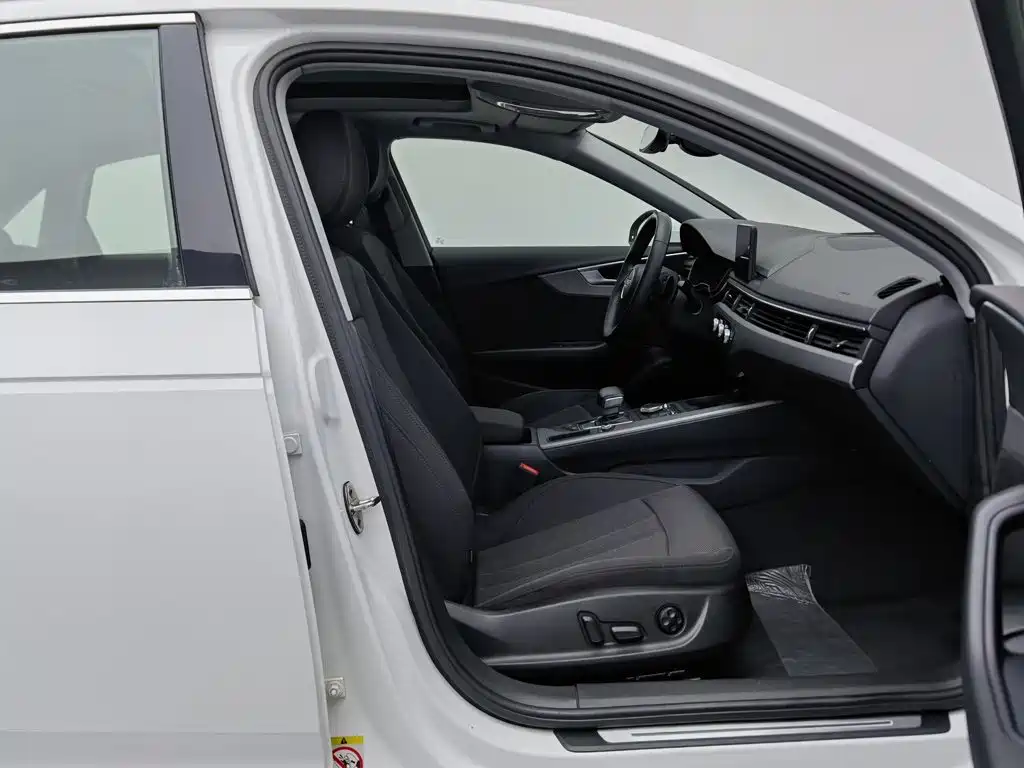 Audi A4L — миниатюра 23