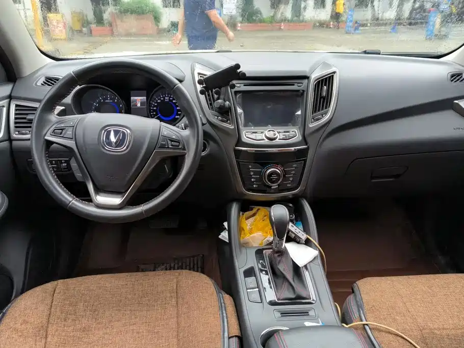 Changan CS75 — миниатюра 12