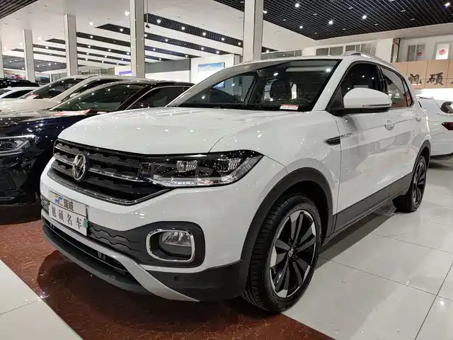 volkswagen exploring-the-shadow