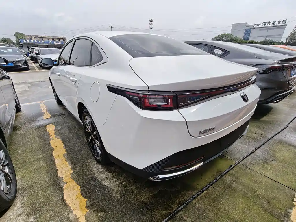 Changan Eado — миниатюра 13