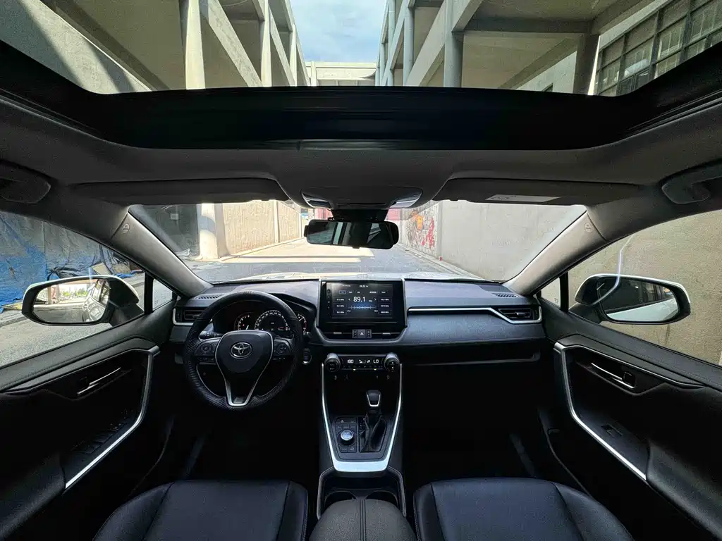 TOYOTA RAV4 RONGFANG