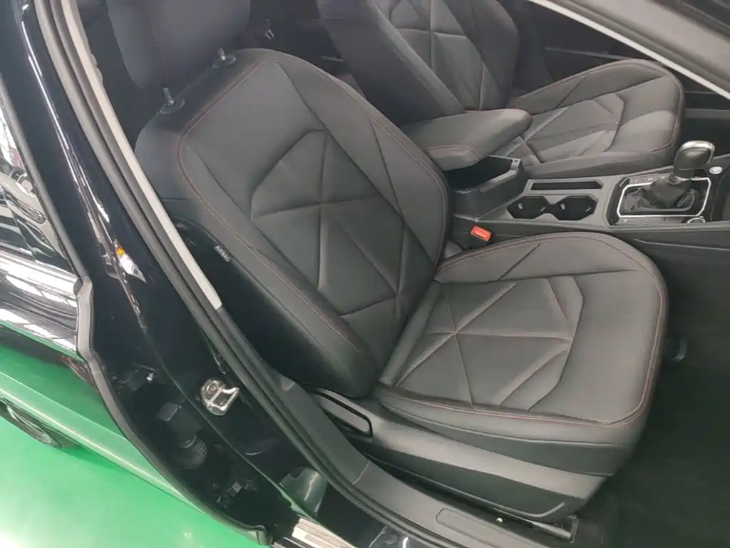 Volkswagen Lavida — миниатюра 25