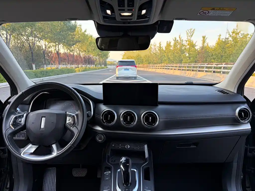 Wey Wey VV6 — миниатюра 9