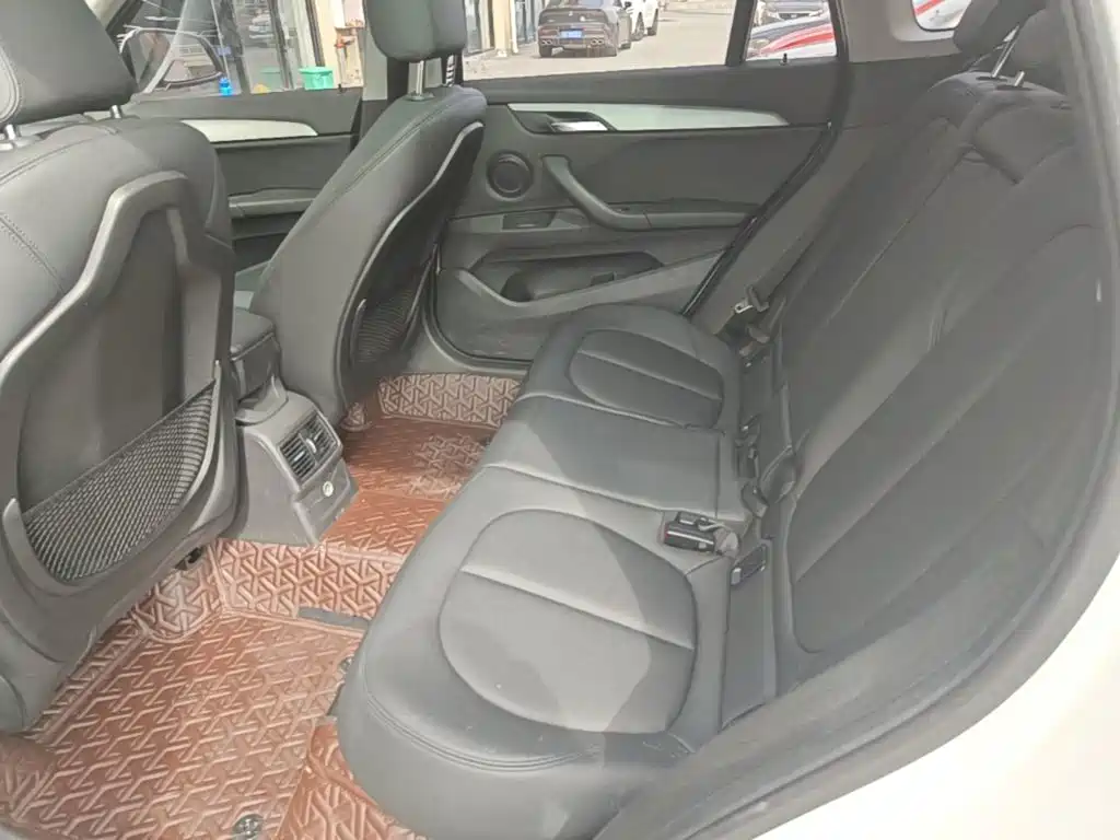BMW X1 — миниатюра 17