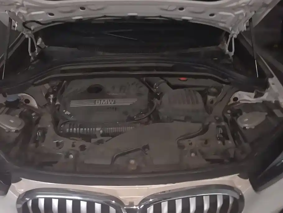 BMW X1 — миниатюра 10