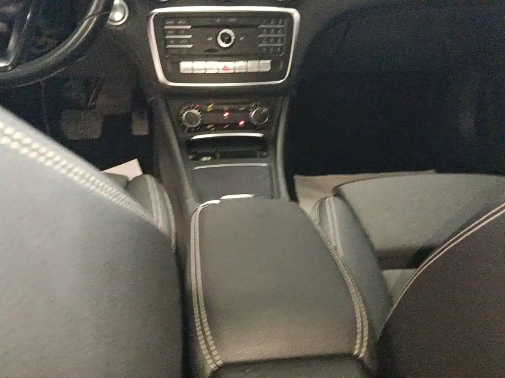 Mercedes-Benz A-Class (Import) — миниатюра 14