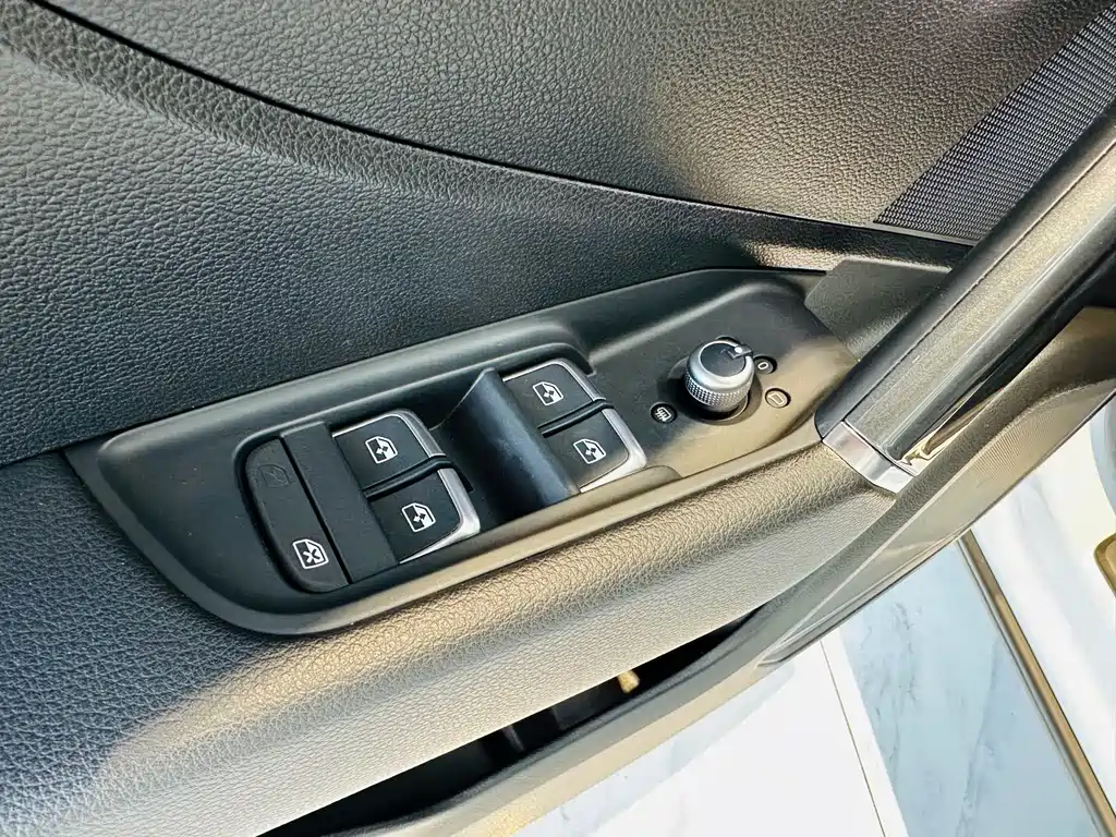 Audi Q2L — миниатюра 16
