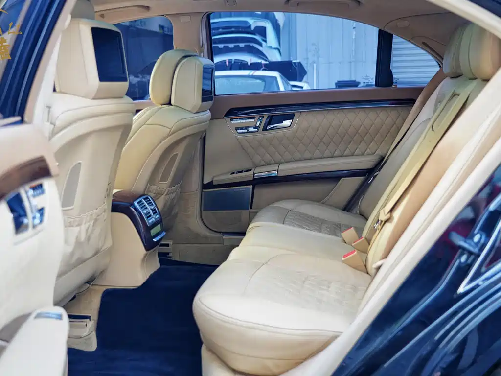 Mercedes-Benz S-Class AMG — миниатюра 11