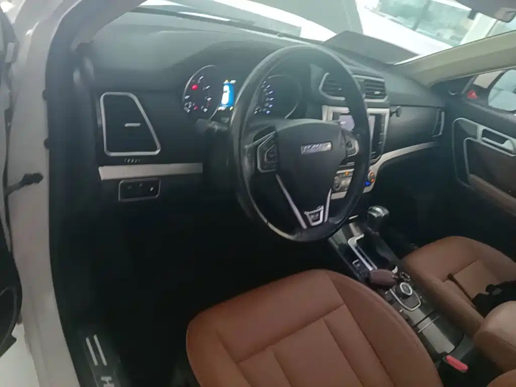 Haval H6 Coupe — миниатюра 10