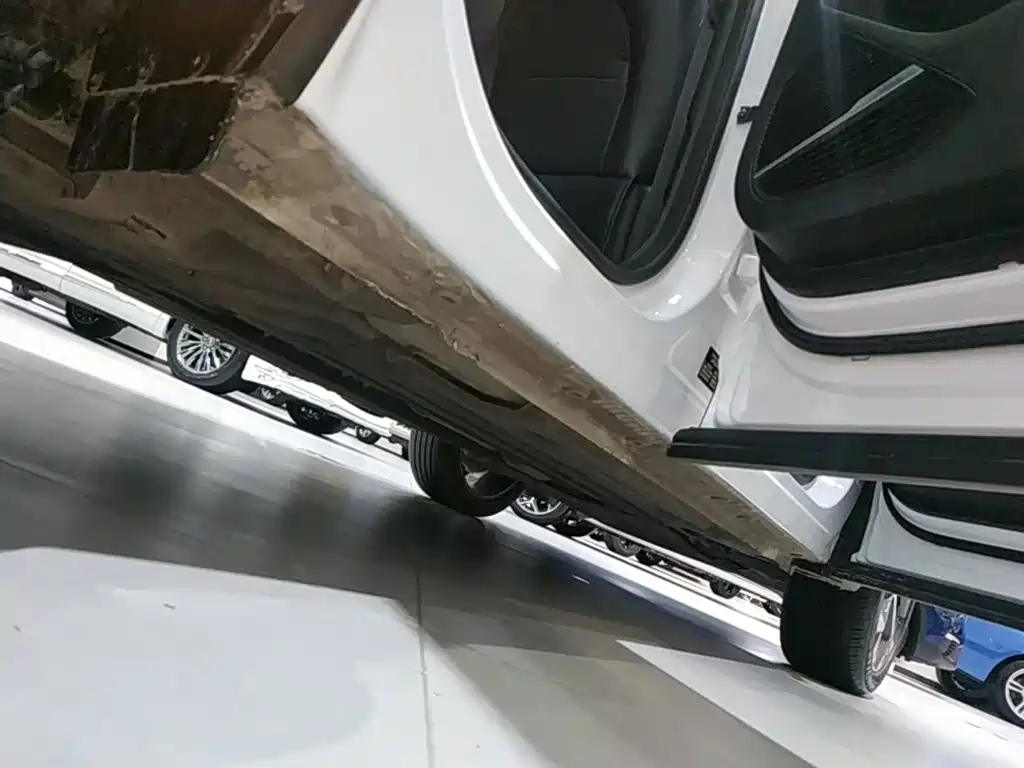 Geely Boyue L — миниатюра 21