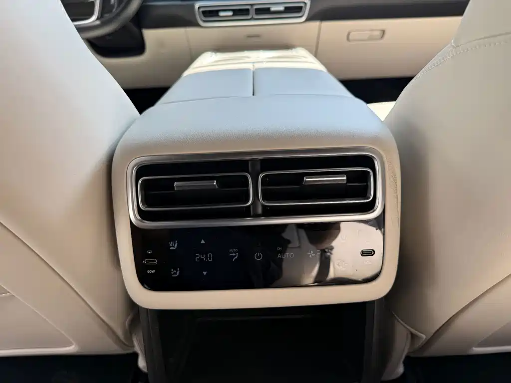 Li Auto Li L6 — миниатюра 20