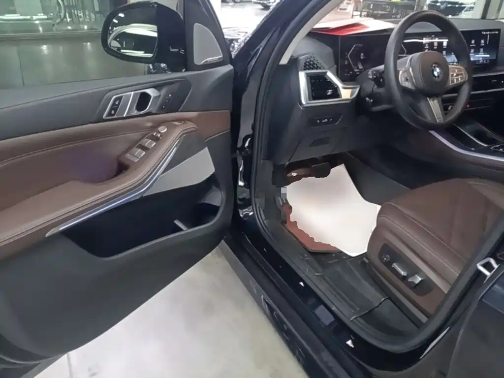 BMW X5 — миниатюра 16
