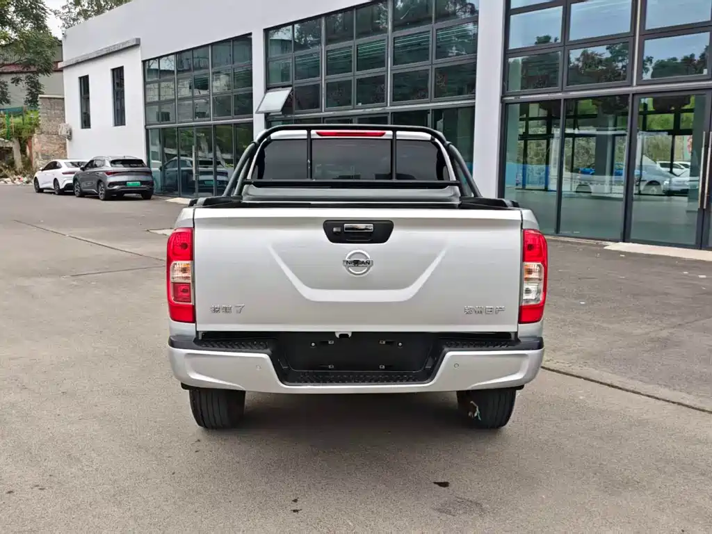 Dongfeng Rich 7 — миниатюра 6