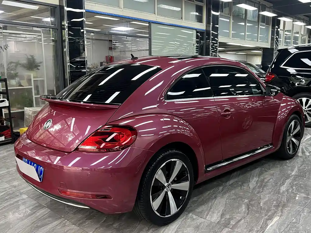 Volkswagen Beetle 180TSI Red Pink Best Person Edition, фото 8
