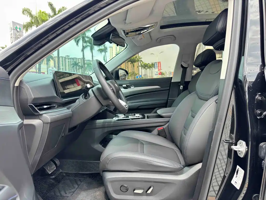 Ford Equator Sport — миниатюра 9