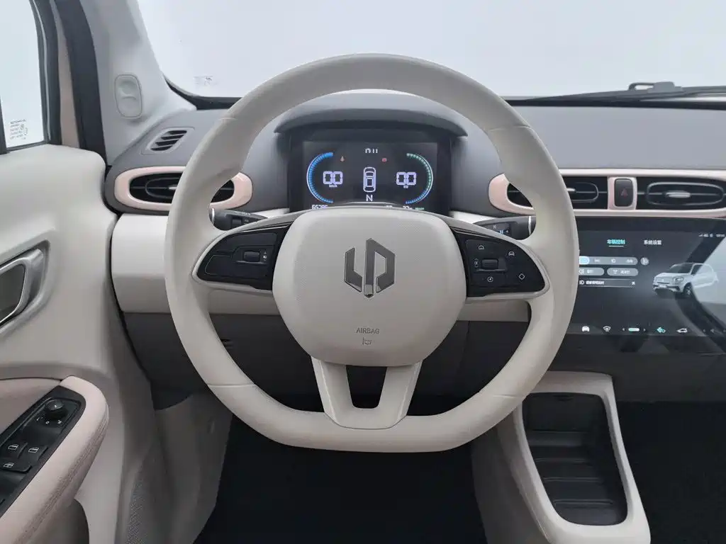 Leapmotor Leapmotor T03 — миниатюра 11