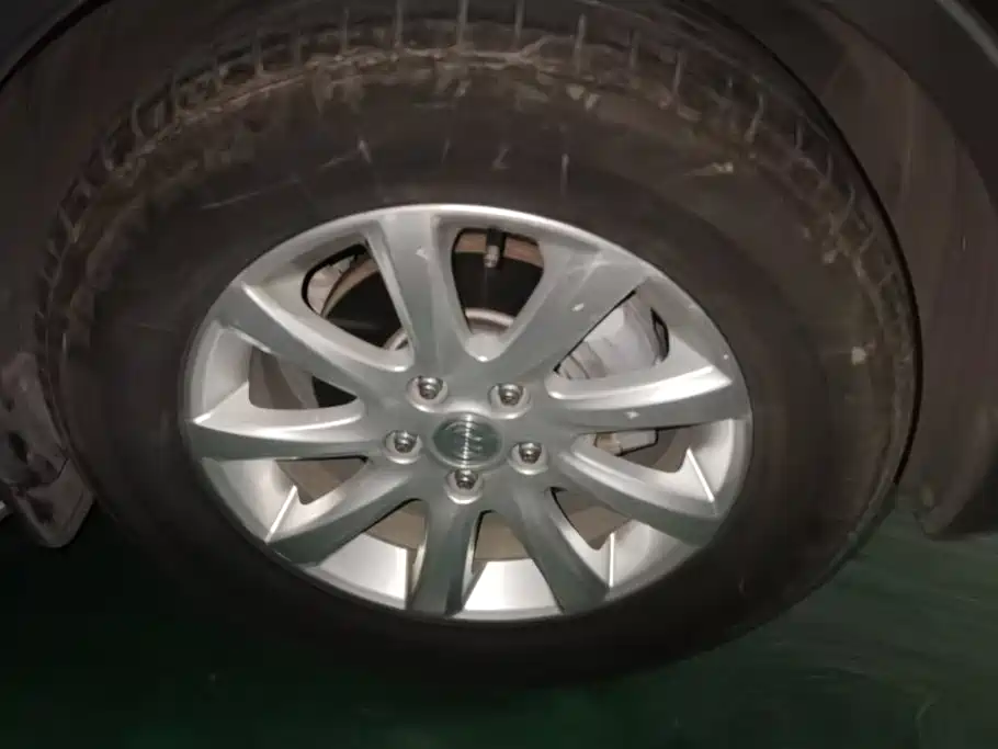 Buick Envision Plus — миниатюра 6