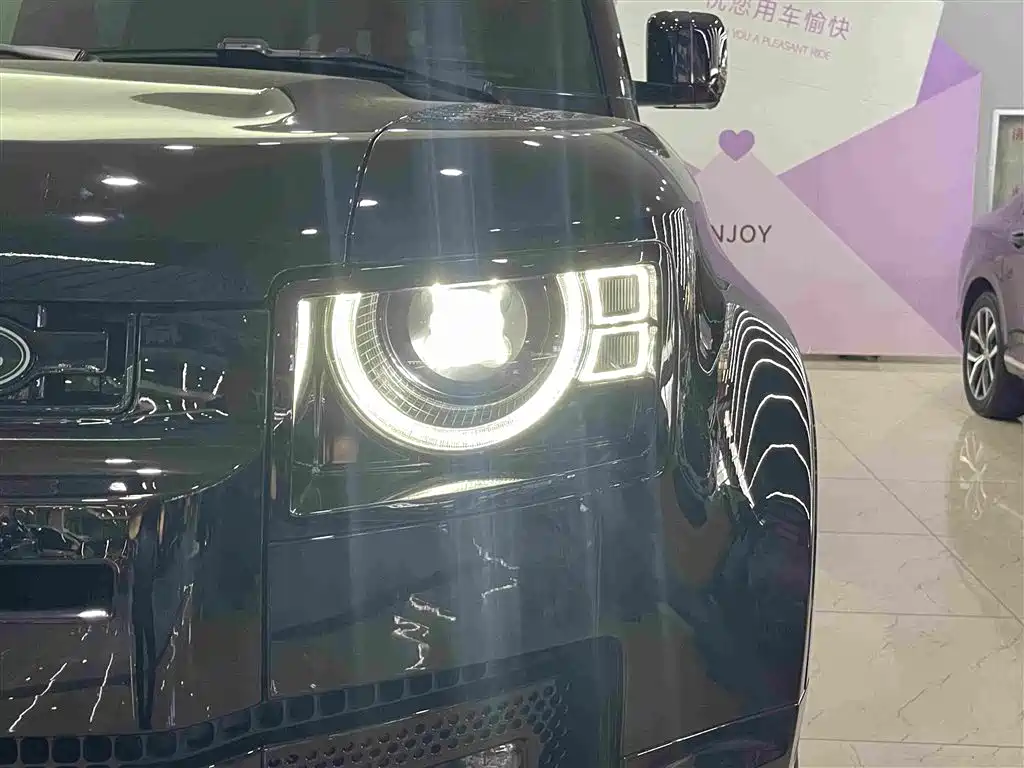 Land Rover Land Rover Defender 2023 110 3.0T P400 X-DYNAMIC HSE