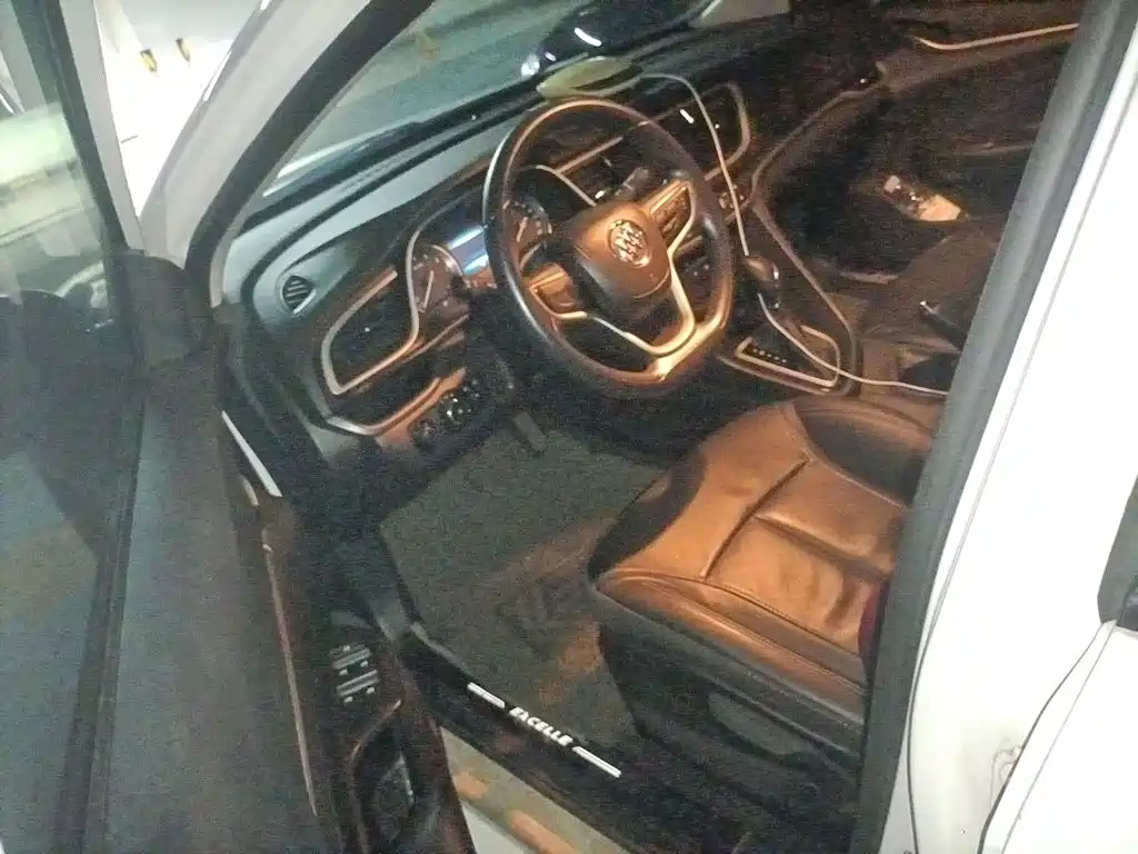 Buick Excelle — миниатюра 14