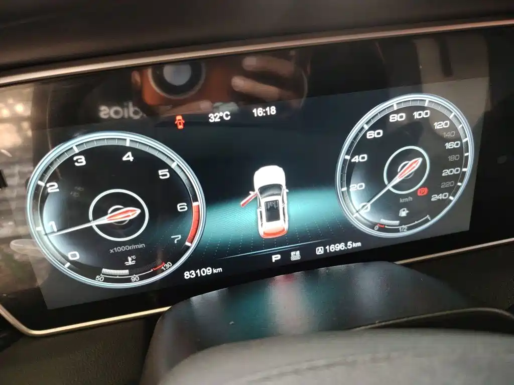 Hongqi Hongqi HS5 — миниатюра 7