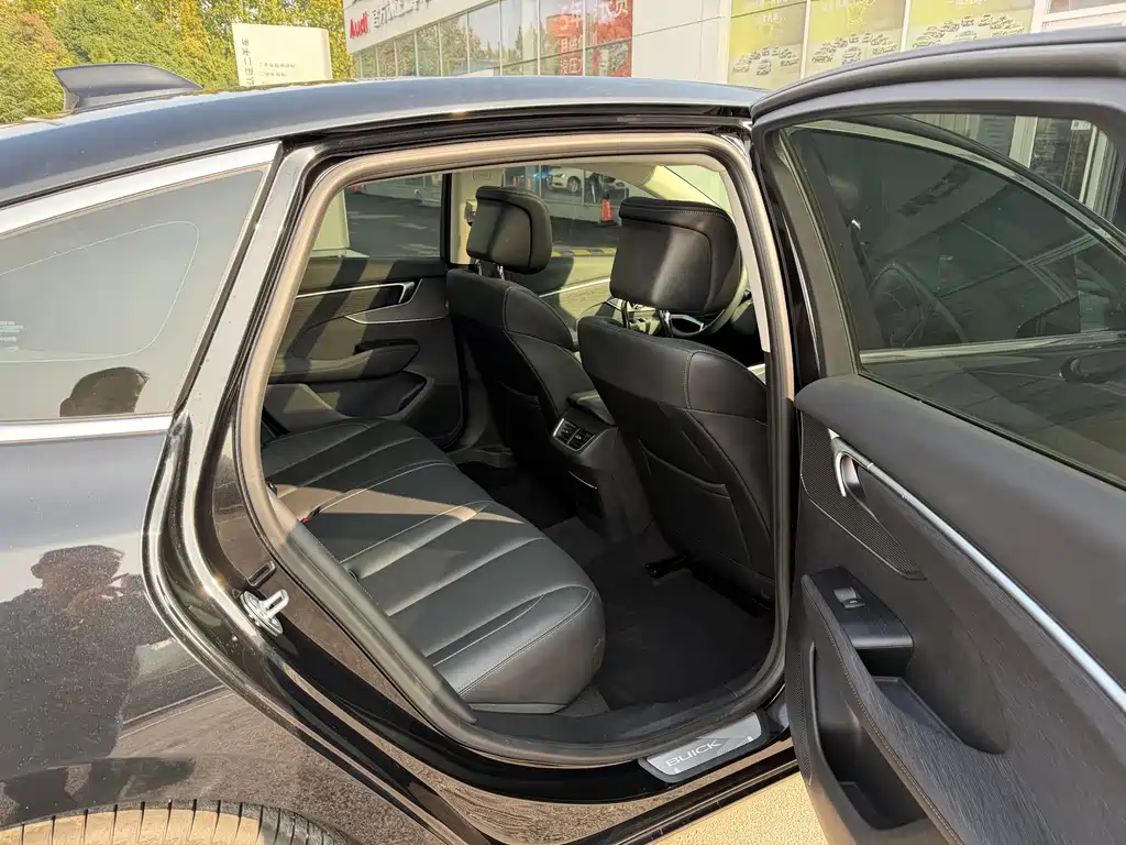 Buick LaCrosse — миниатюра 16