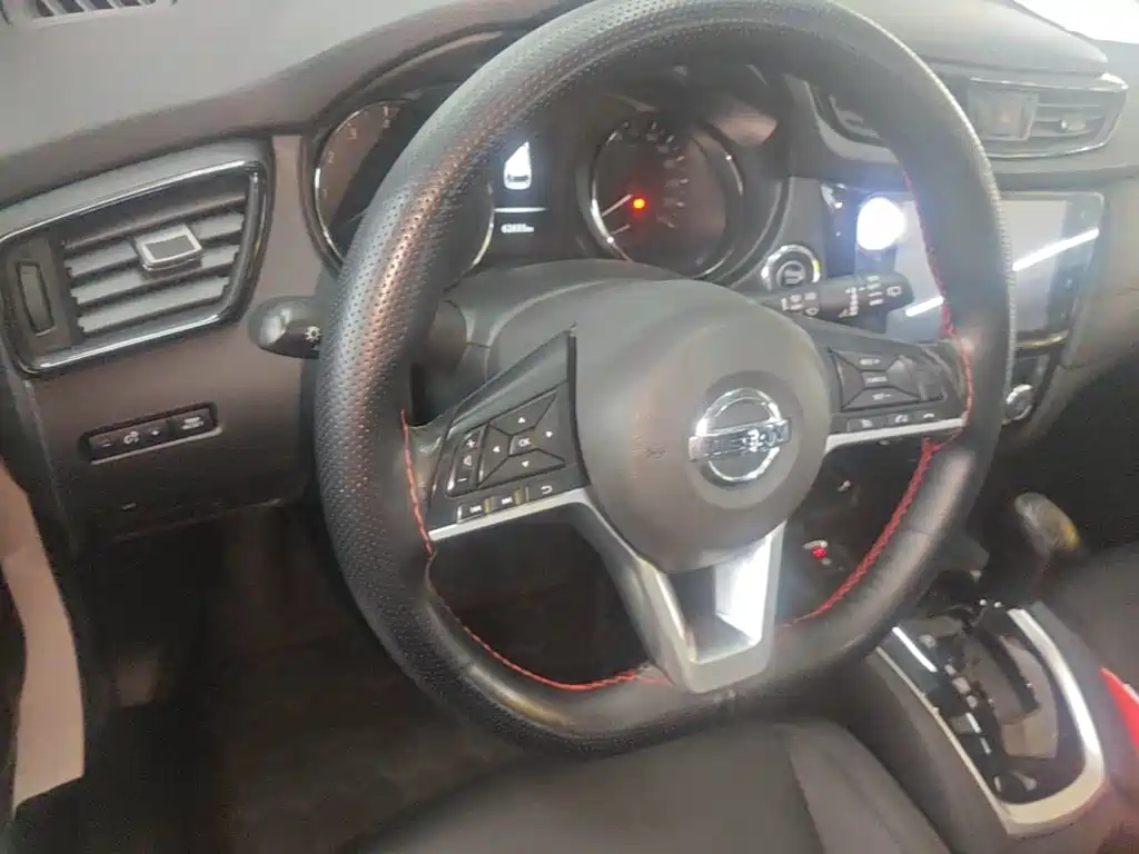 Nissan X-Trail — миниатюра 11
