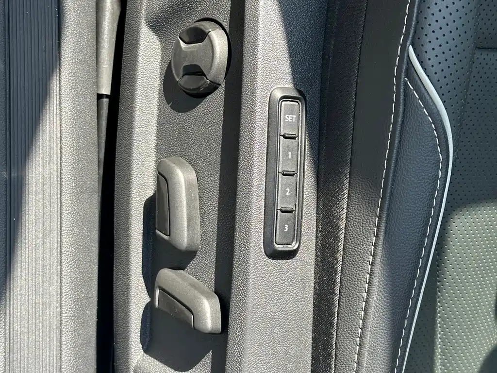 Volkswagen Passat — миниатюра 14