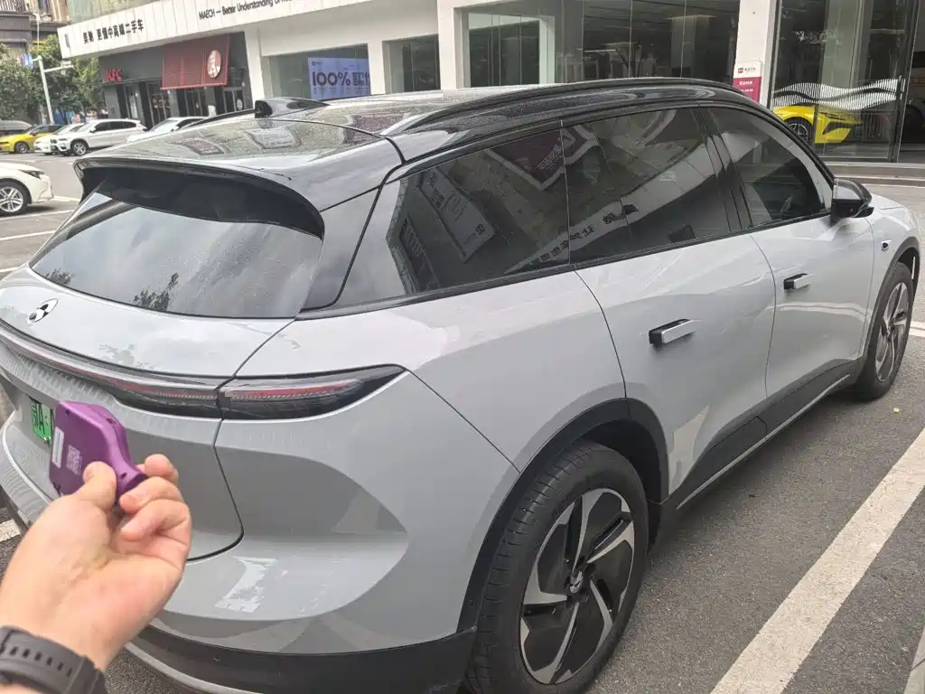 NIO ES6 — миниатюра 8