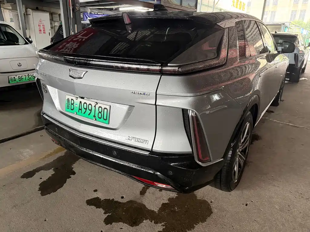 Cadillac Lyriq — миниатюра 11