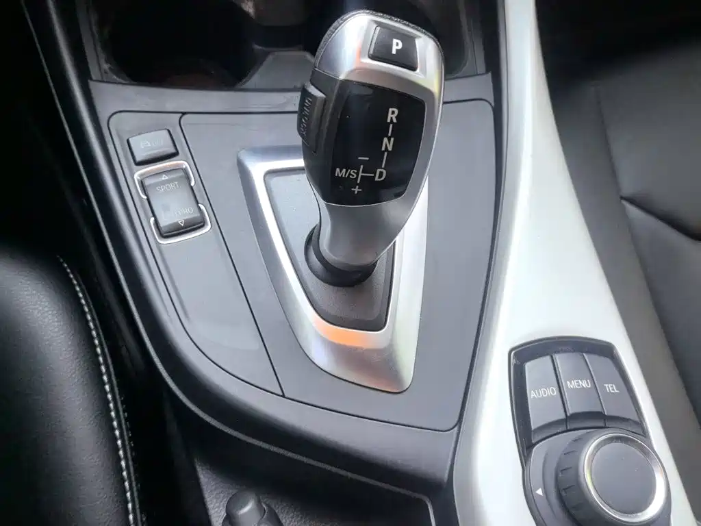 BMW 1 Series (Import) — миниатюра 15