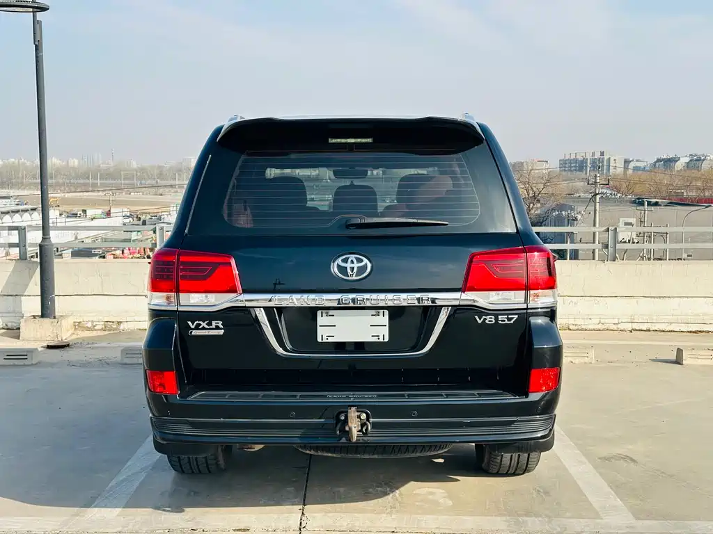 Toyota Land Cruiser 2019 4.0L AT
