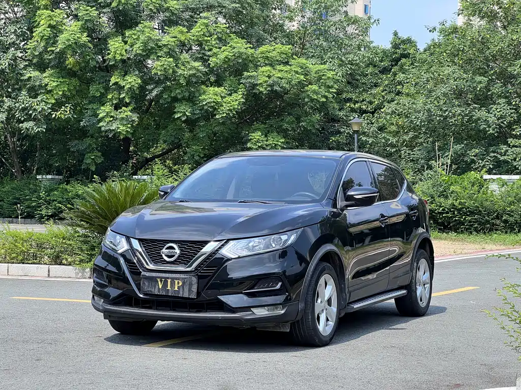 Купить Nissan Qashqai