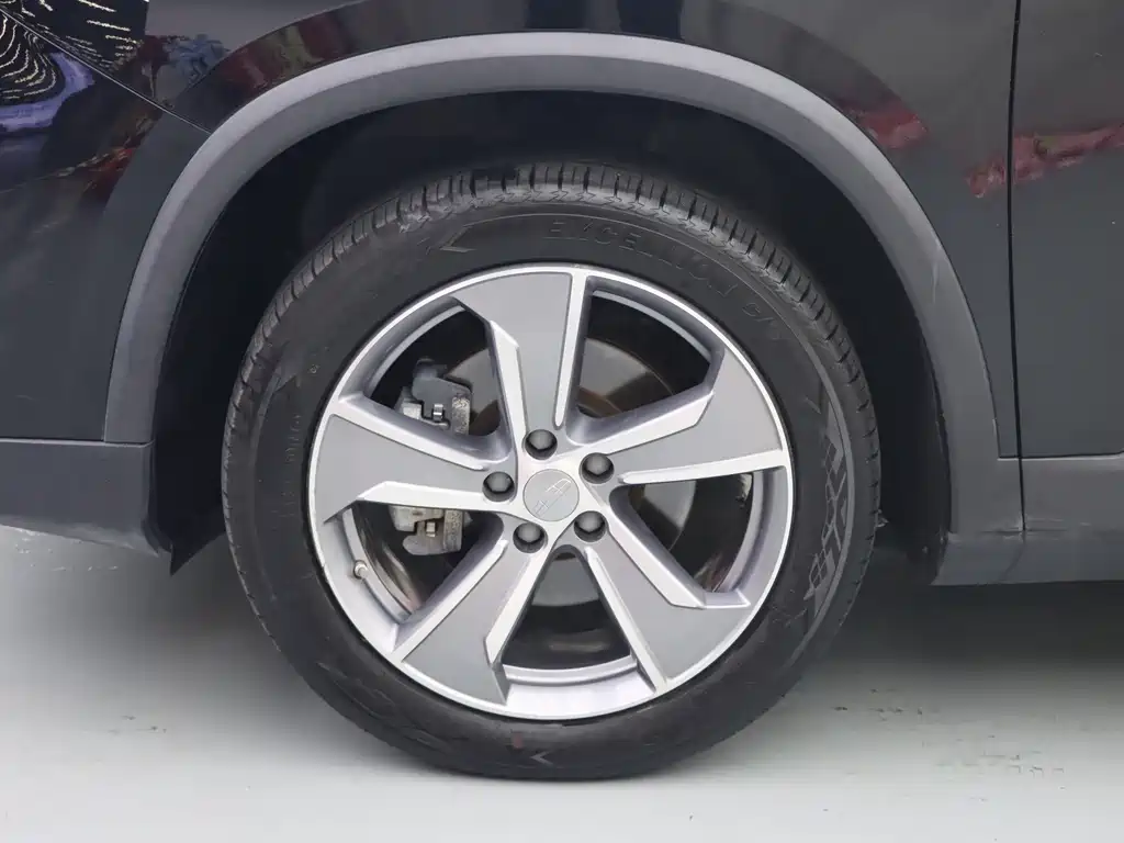 Geely Haoyue L — миниатюра 4