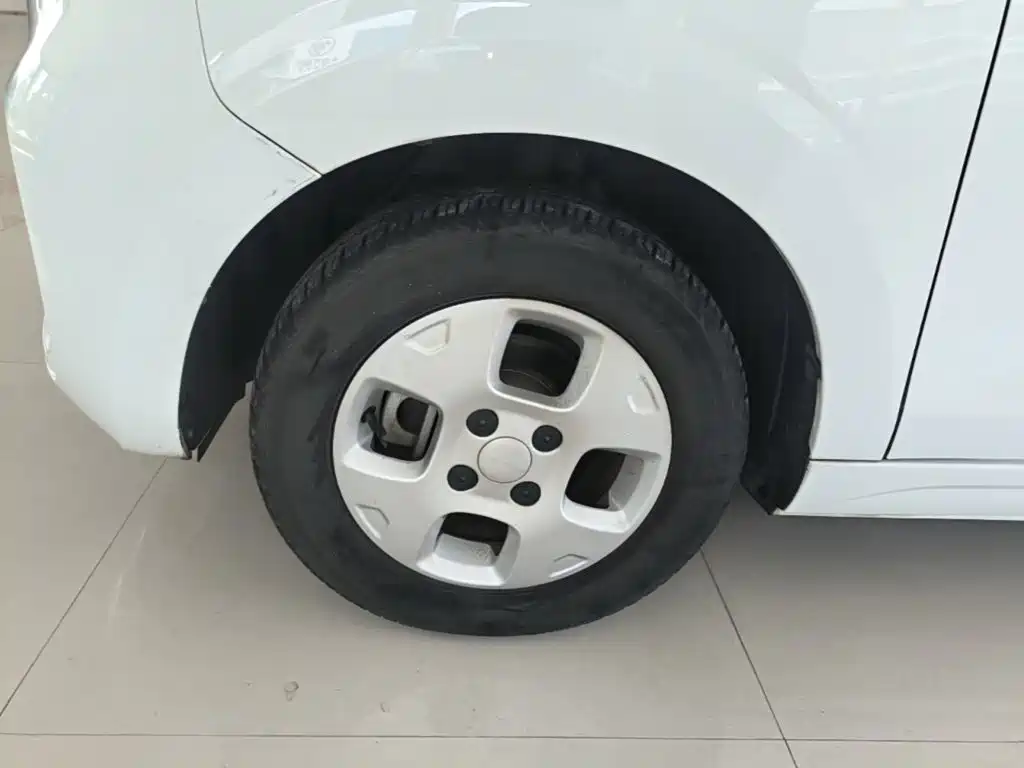 Roewe Clever — миниатюра 23