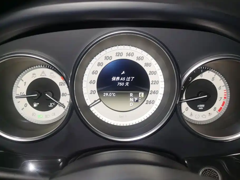 Mercedes-Benz CLS — миниатюра 14