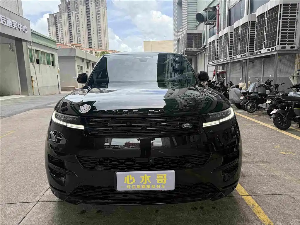 Land Rover Range Rover Sport 2025 400PS Dynamic HSE