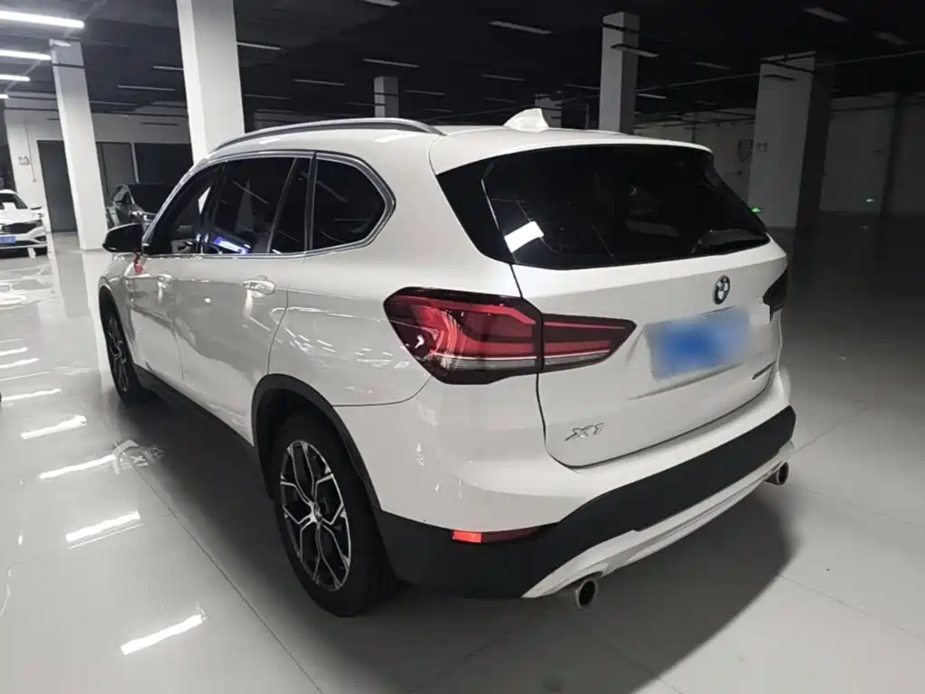 BMW X1 — миниатюра 5