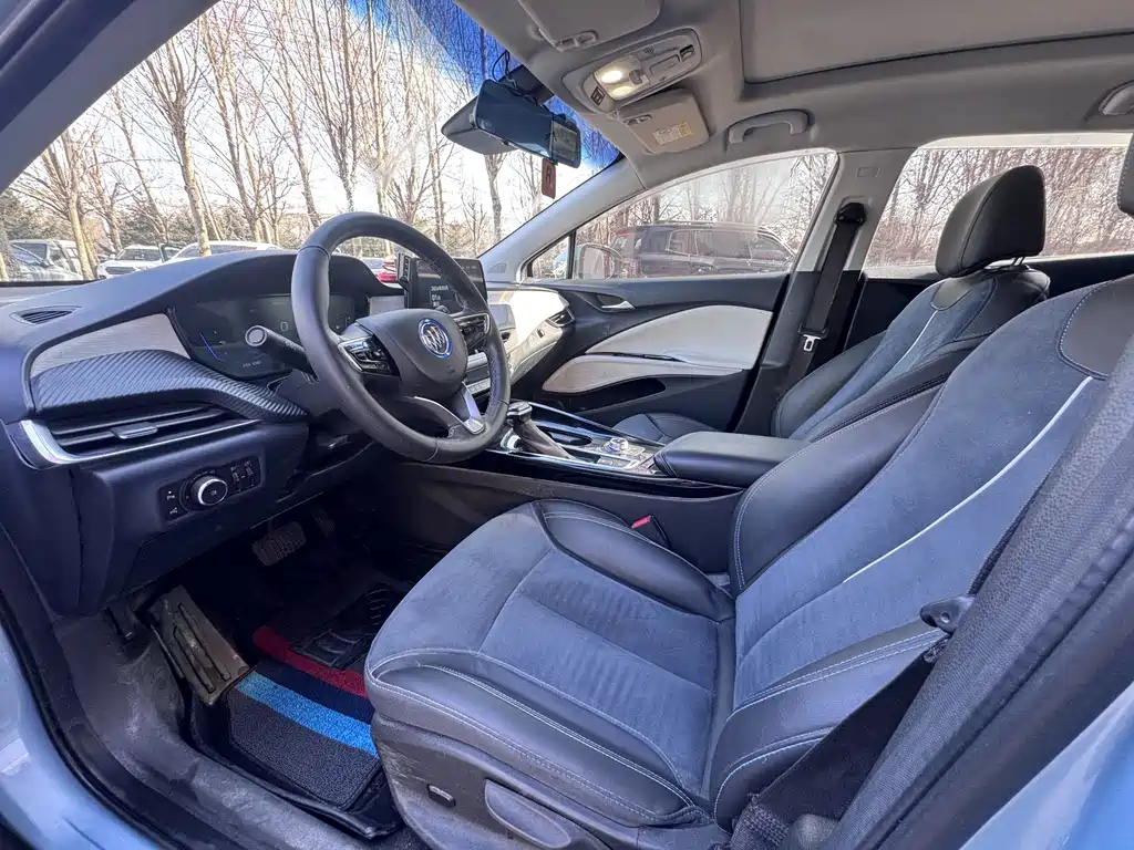 BUICK SLIGHTLY BLUE 6