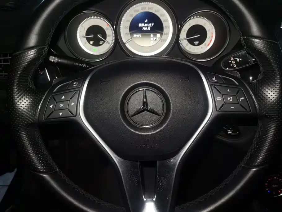 Mercedes-Benz CLS — миниатюра 15