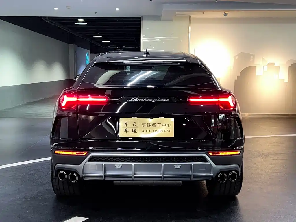 Lamborghini Urus — миниатюра 5