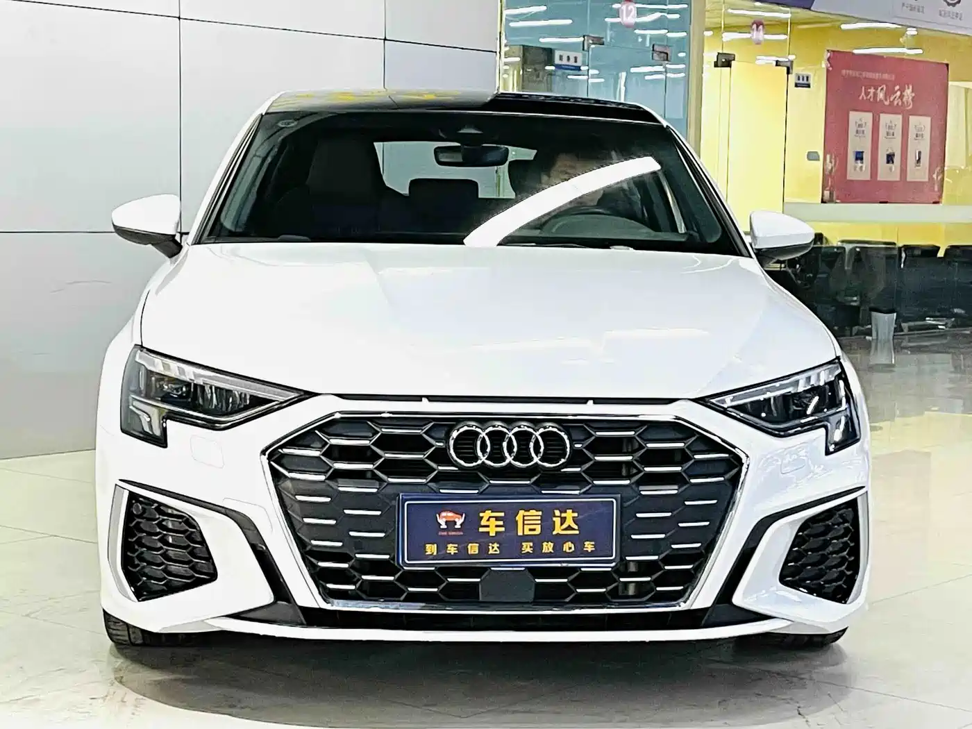 奥迪A3 2023款 Sportback 35 TFSI 时尚运动型 2023
