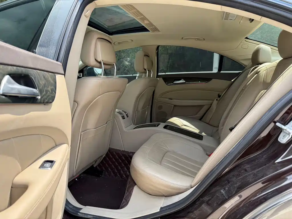 Mercedes-Benz CLS — миниатюра 9