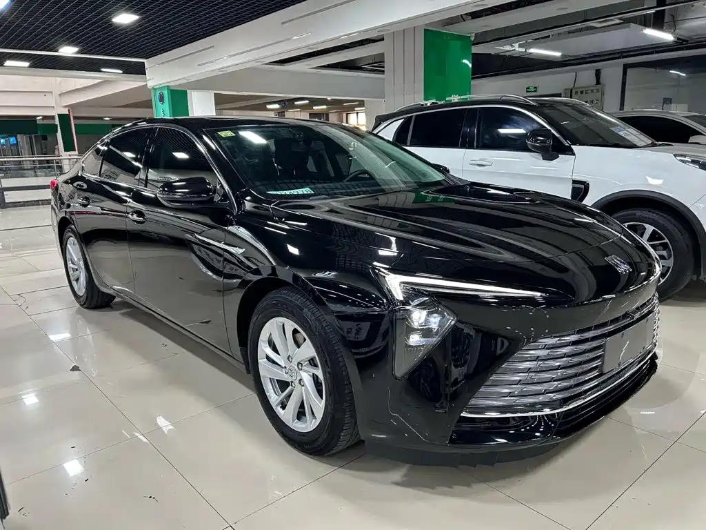 Buick LaCrosse — миниатюра 3