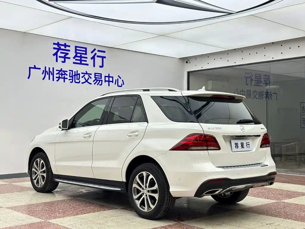 Mercedes-Benz GLE (Import) — миниатюра 5