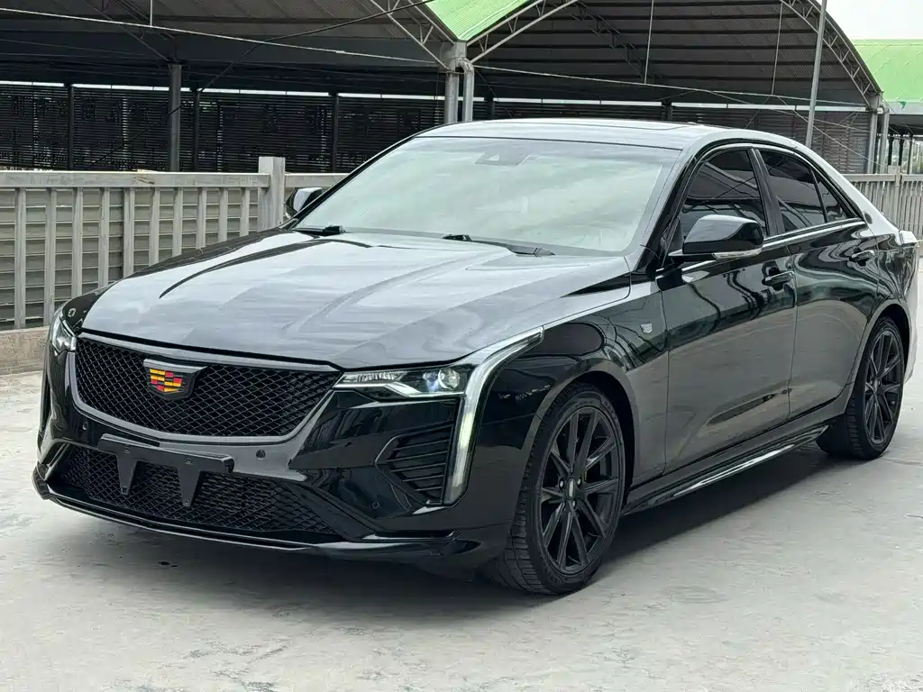 Купить Cadillac CT4
