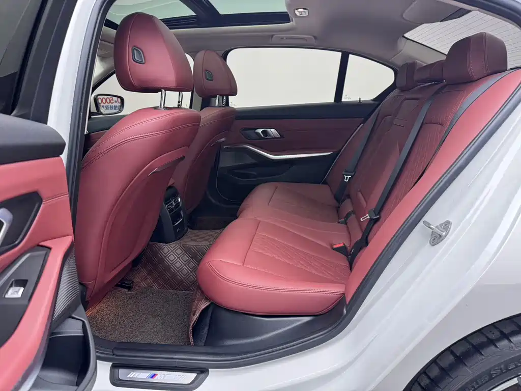 BMW 3 Series — миниатюра 11