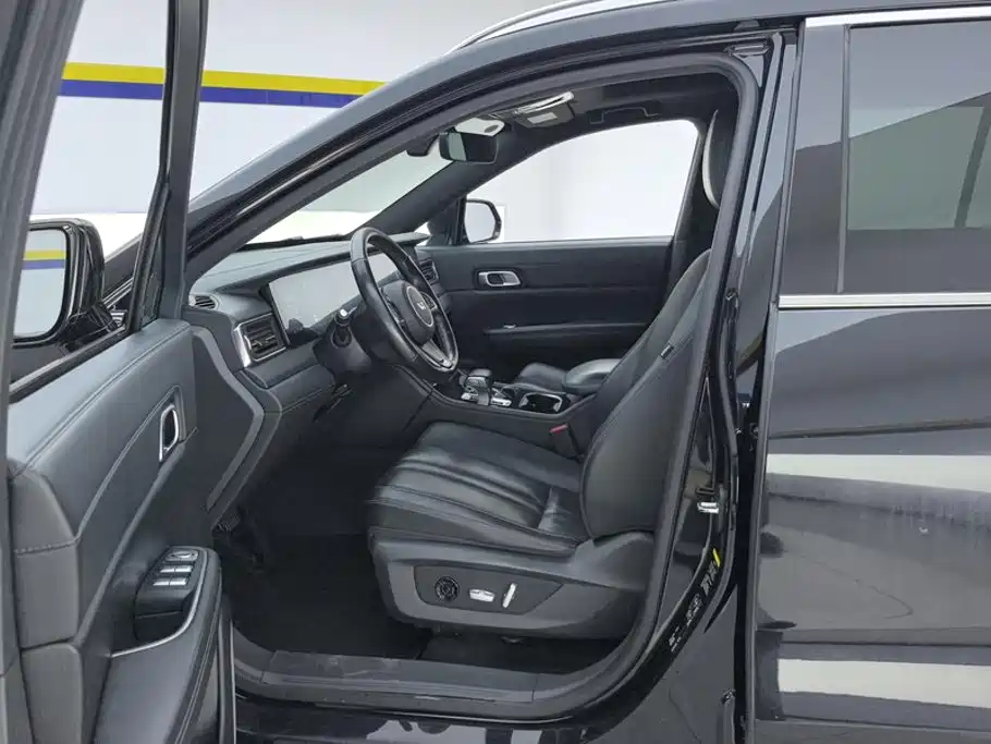 Li Auto Li ONE — миниатюра 9