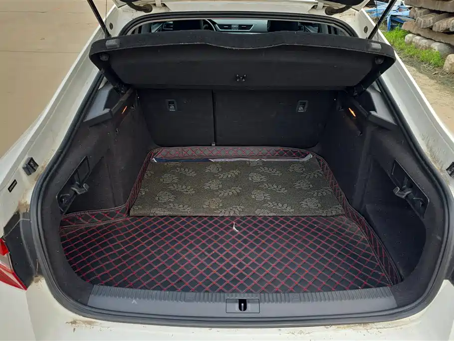 Skoda Superb 2018 TSI330 DSG Comfort V